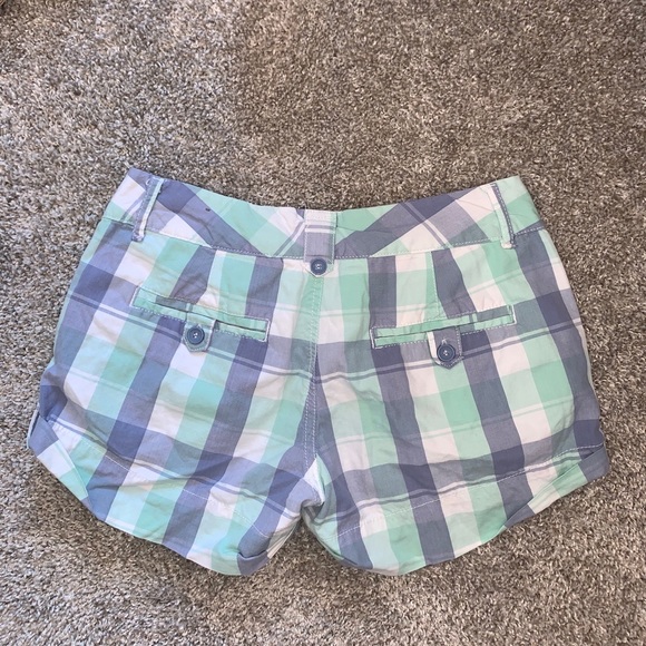 Maurices Plaid Multicolor Buttoned Shorts - Picture 6 of 7
